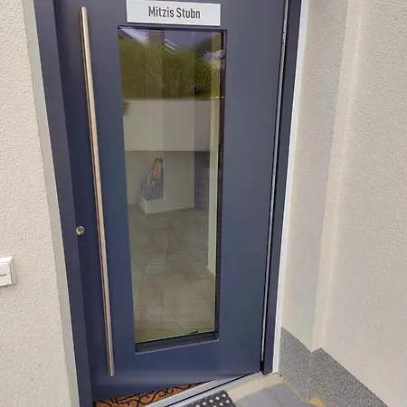 Daire Mitzis Stubn - Pets No Extra Cost - - 24-hour Self Check-in